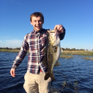 Angie032015 (640x640)