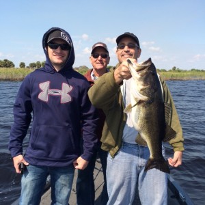 Angie0320151 (640x640)