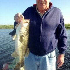 Mike0220155 (240x320)